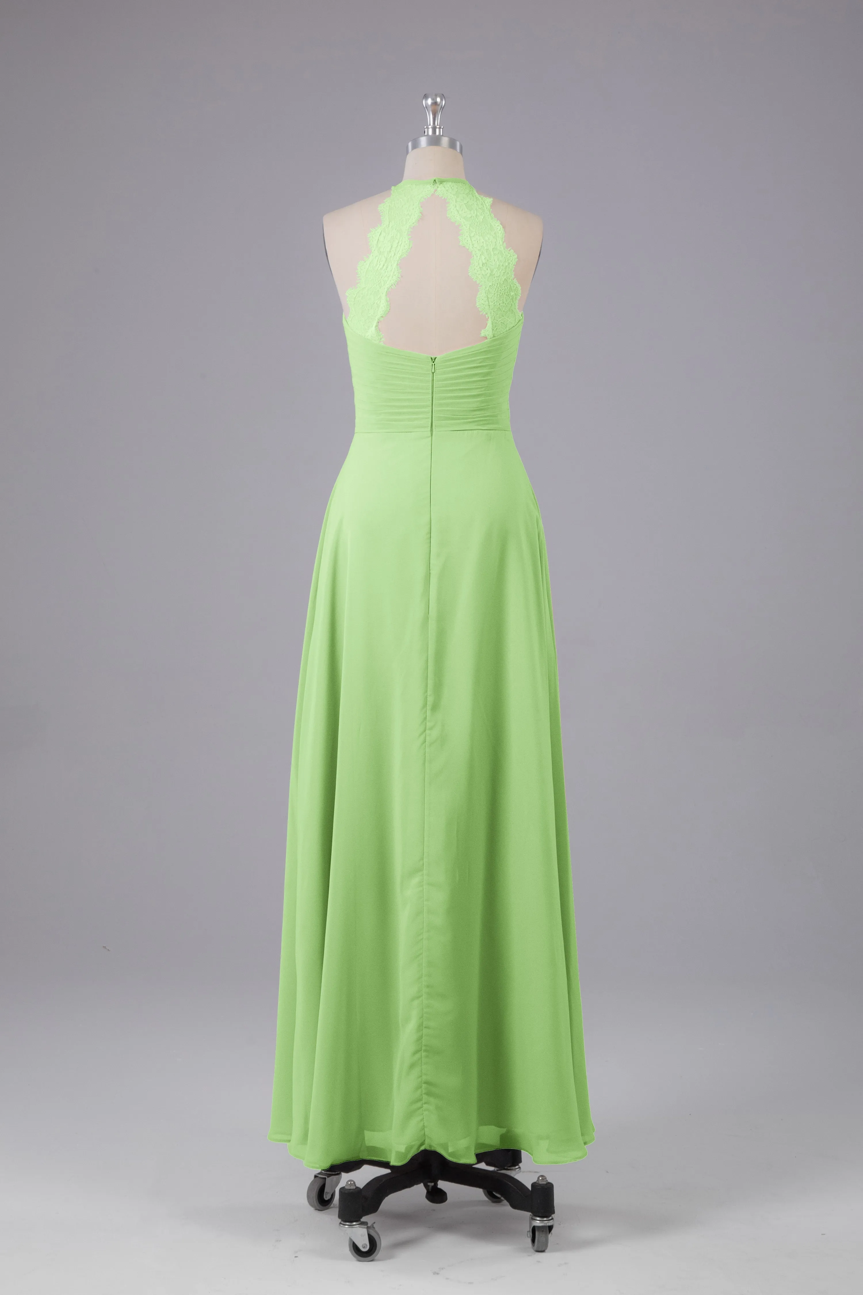 Elegant Chiffon Halter Floor Length Bridesmaid Dresses