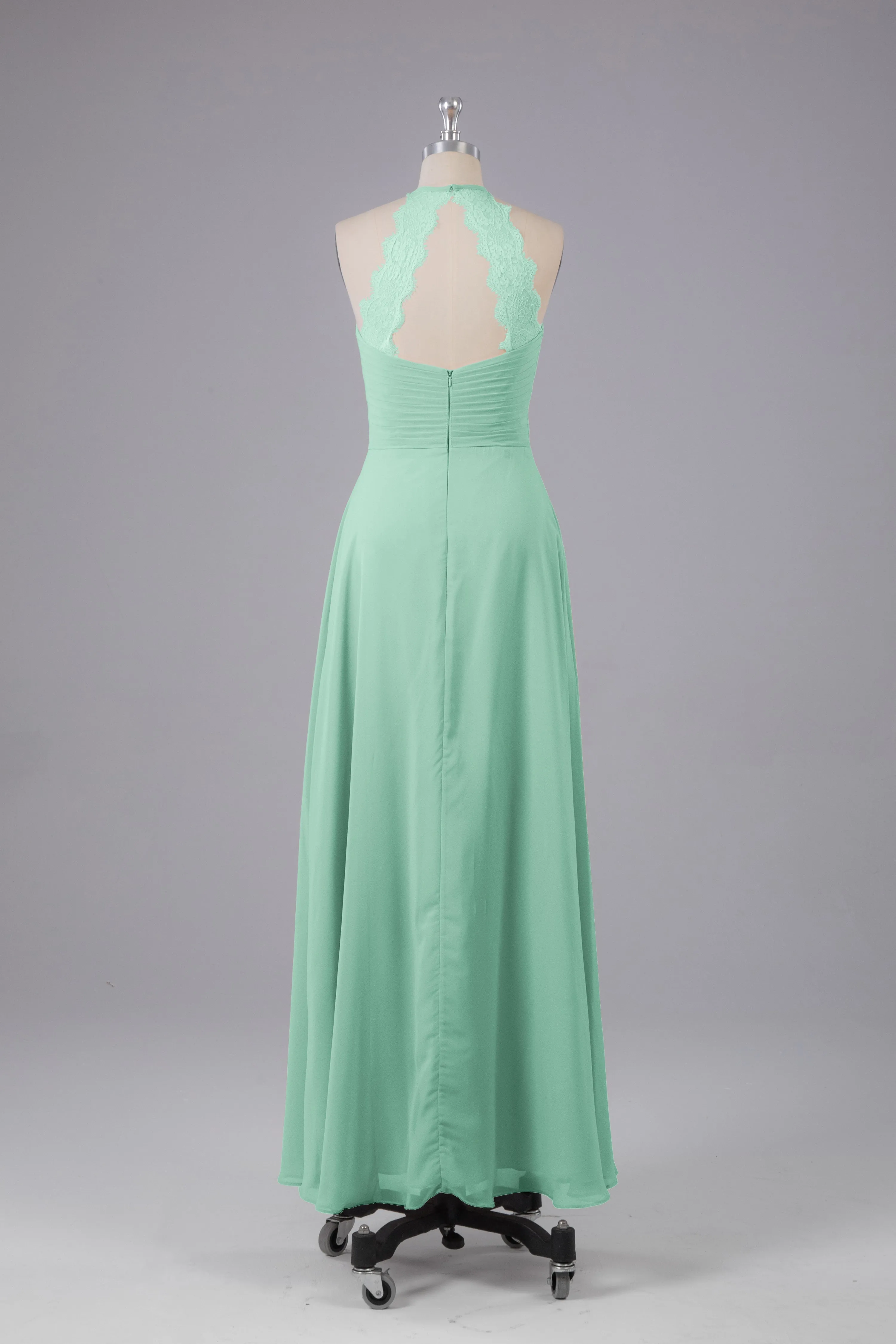 Elegant Chiffon Halter Floor Length Bridesmaid Dresses