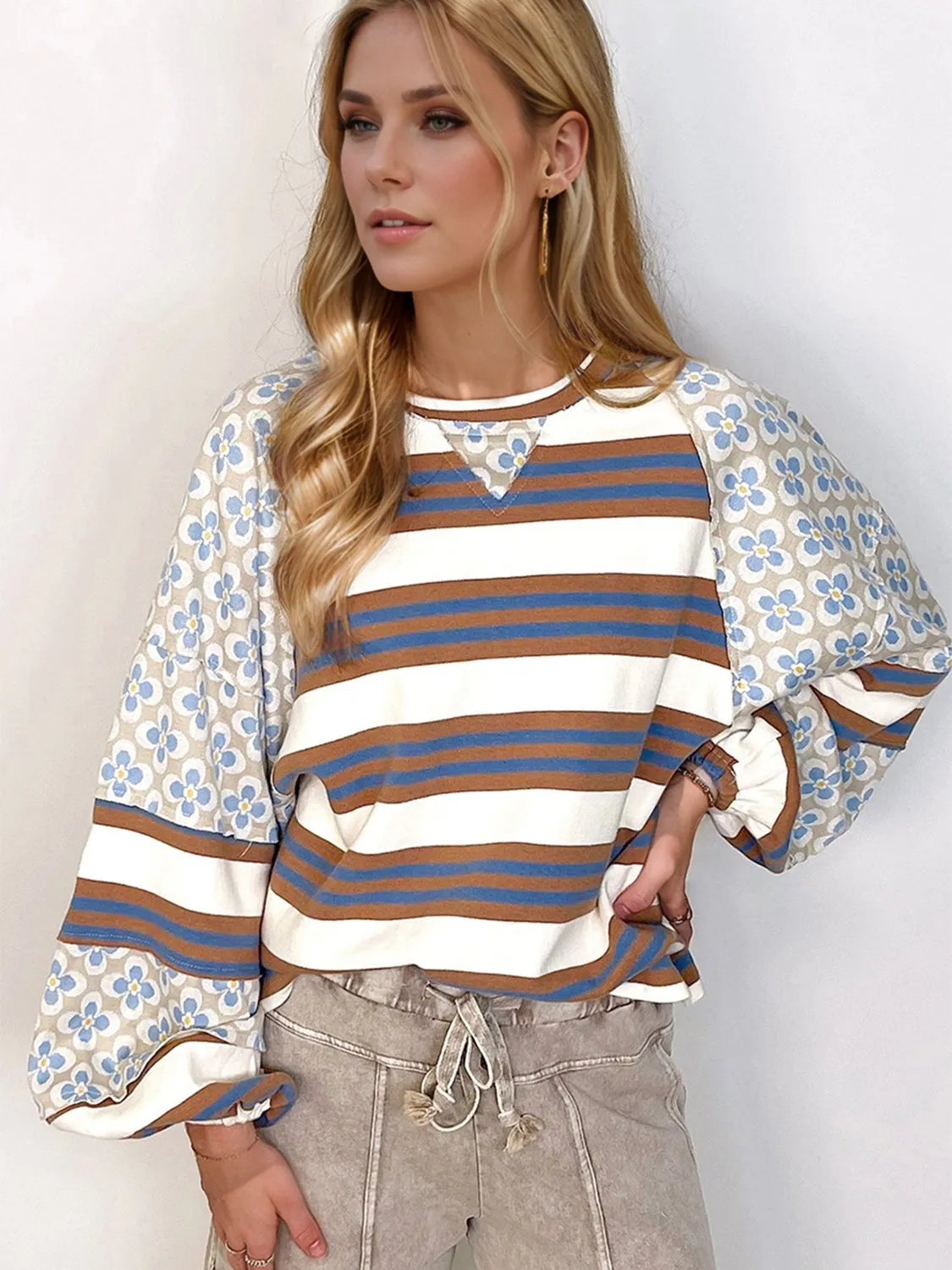 kesley Flower & Striped Print Round Neck Sweatshirt