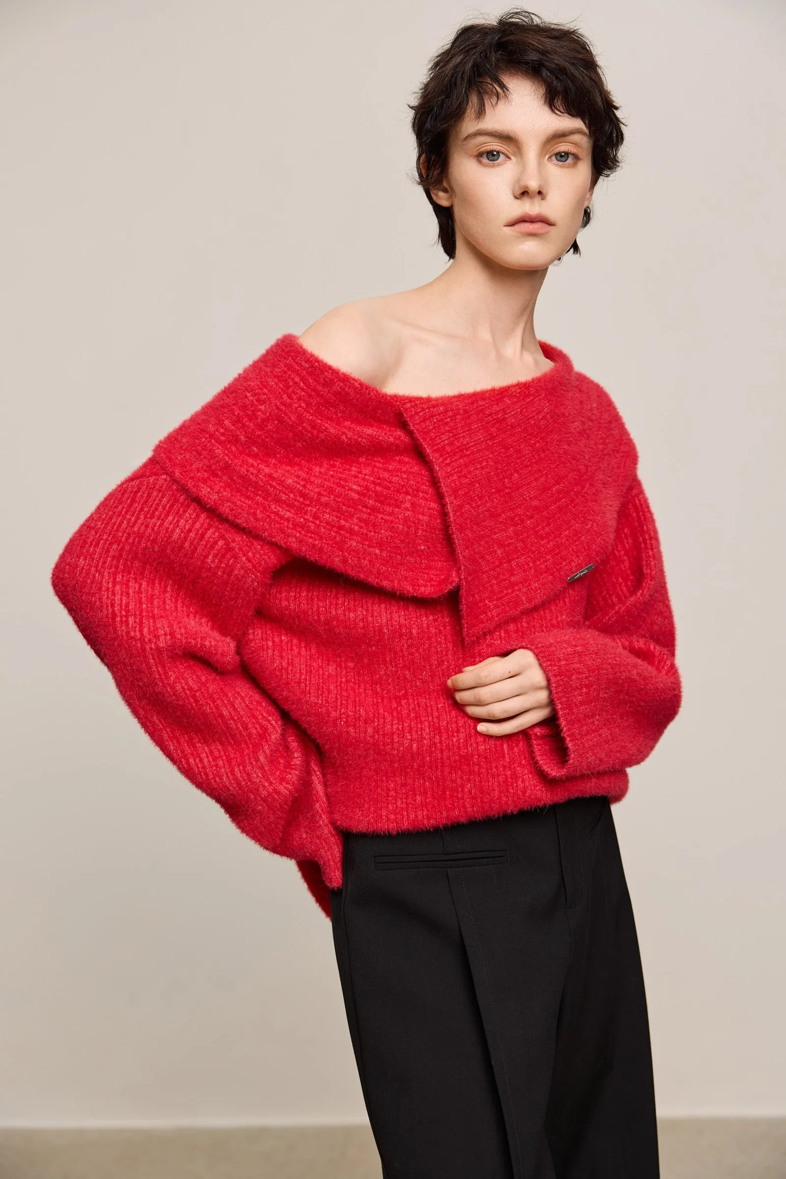 LILY Chic Off-Shoulder Cowl Neck Crop Sweater